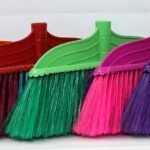 BROOM BRUSH LARGE SHAPE ITEM 03333
